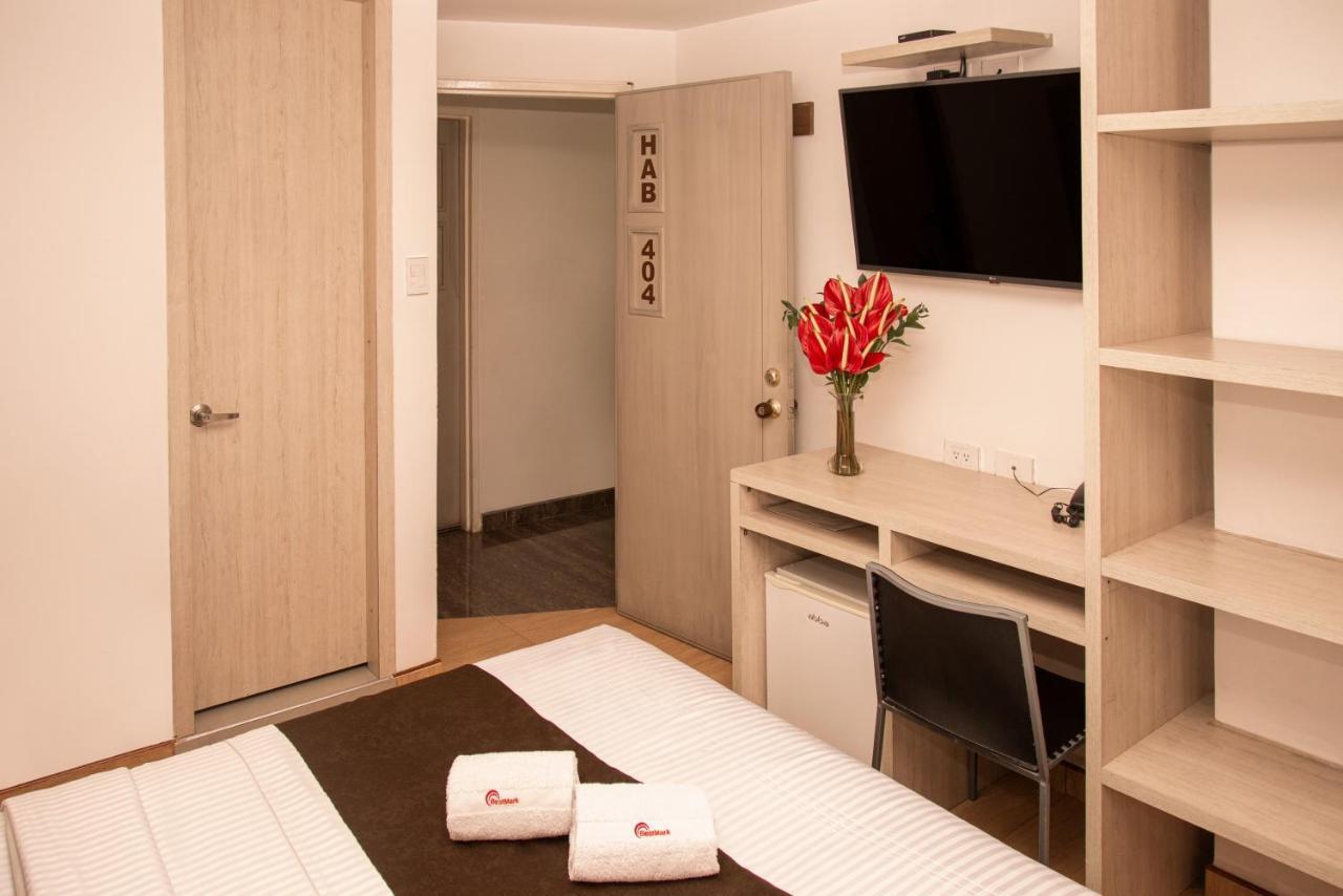 Hotel Bestmark Platino En Chapinero Богота Екстериор снимка