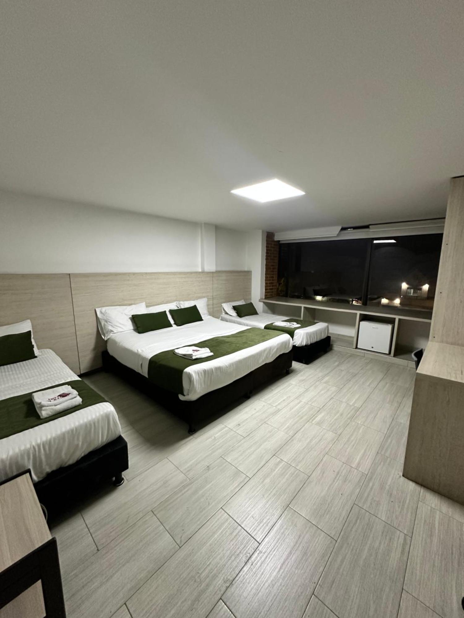 Hotel Bestmark Platino En Chapinero Богота Екстериор снимка